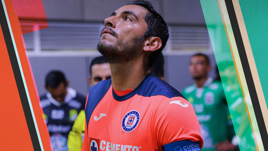 Jesús Corona, cerca de renovar su contrato con Cruz Azul