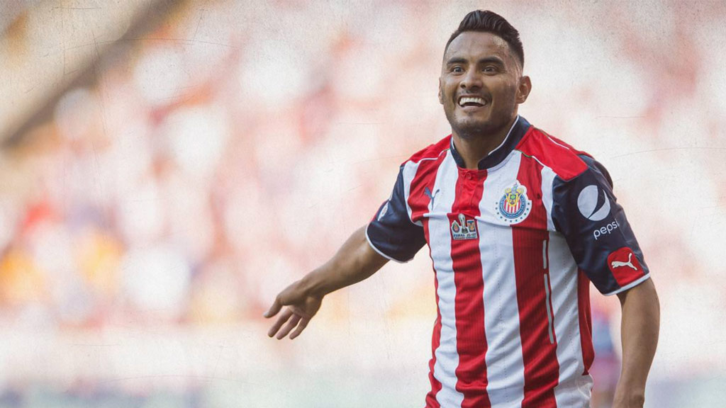 Gallito Vázquez podría regresar a Chivas