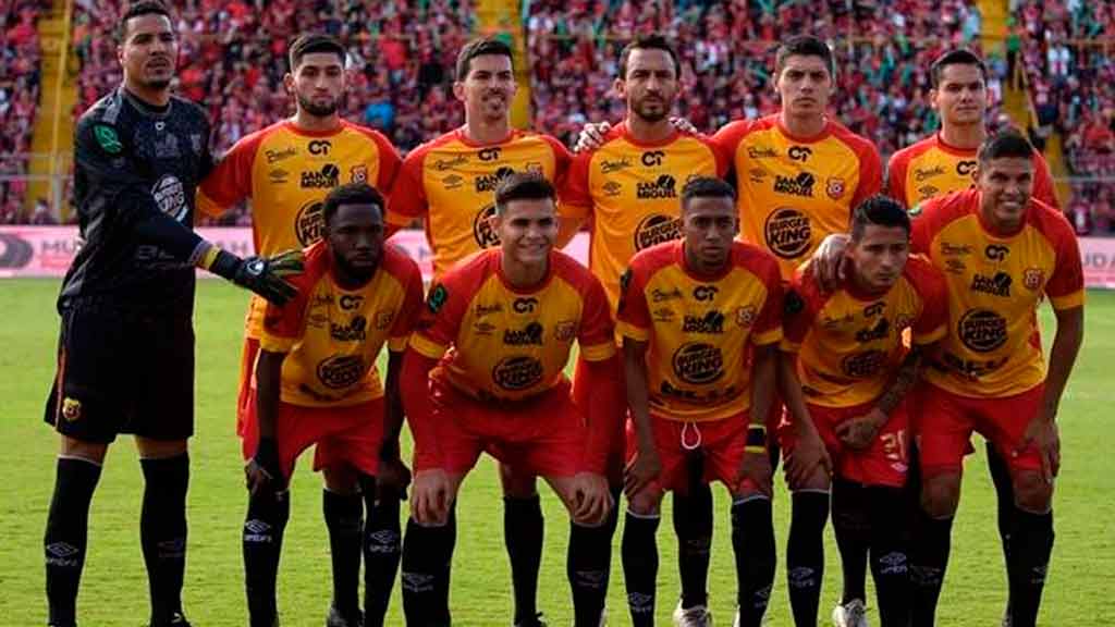 Cuatro mexicanos logran campeonato en Costa Rica
