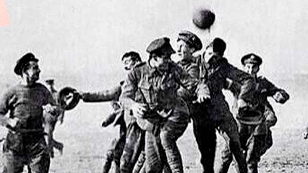 El futbol sirvió como tregua de navidad durante la Primera Guerra Mundial