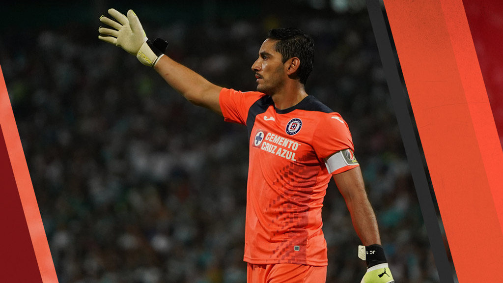 Cruz Azul; Jesús Corona se queda, Sebastián Jurado descartado