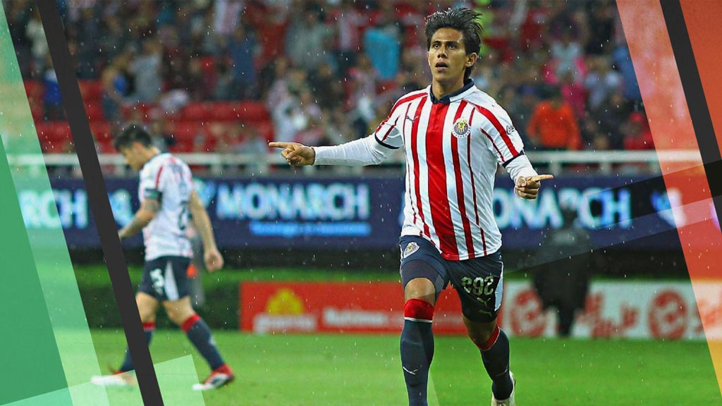 José Juan Macías; cuánto ganaba y cuánto ganará con Chivas