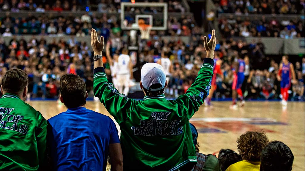 Los fanáticos de los Dallas Mavericks se hicieron presentes