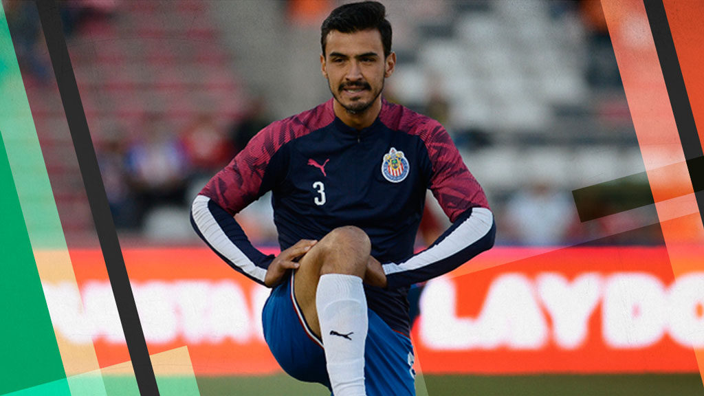 Chivas busca un defensa; quiere fuera a Oswaldo Alanis