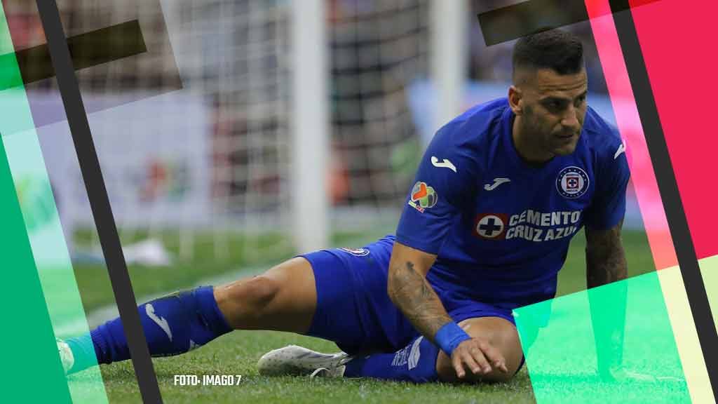 Cruz Azul sin encontrar destino para Édgar Méndez