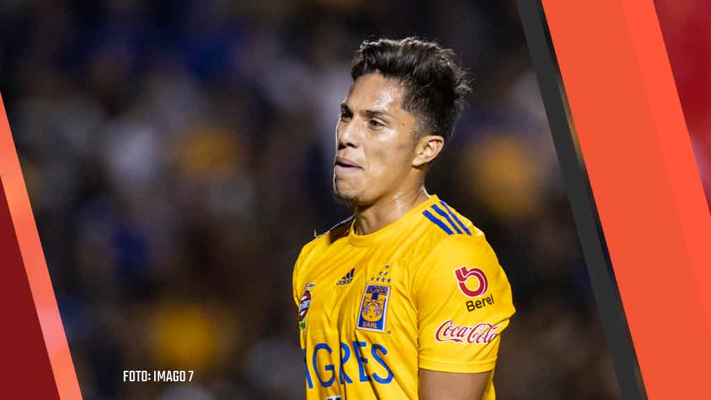 Gallos Blancos con interés en Carlos Salcedo