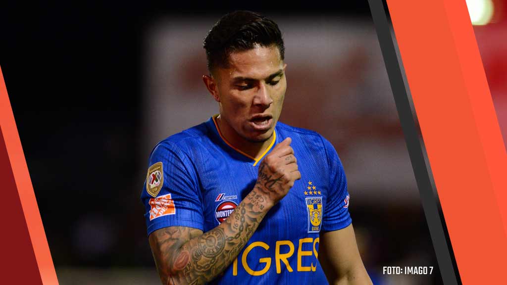 Problemas entre Carlos Salcedo y Tigres