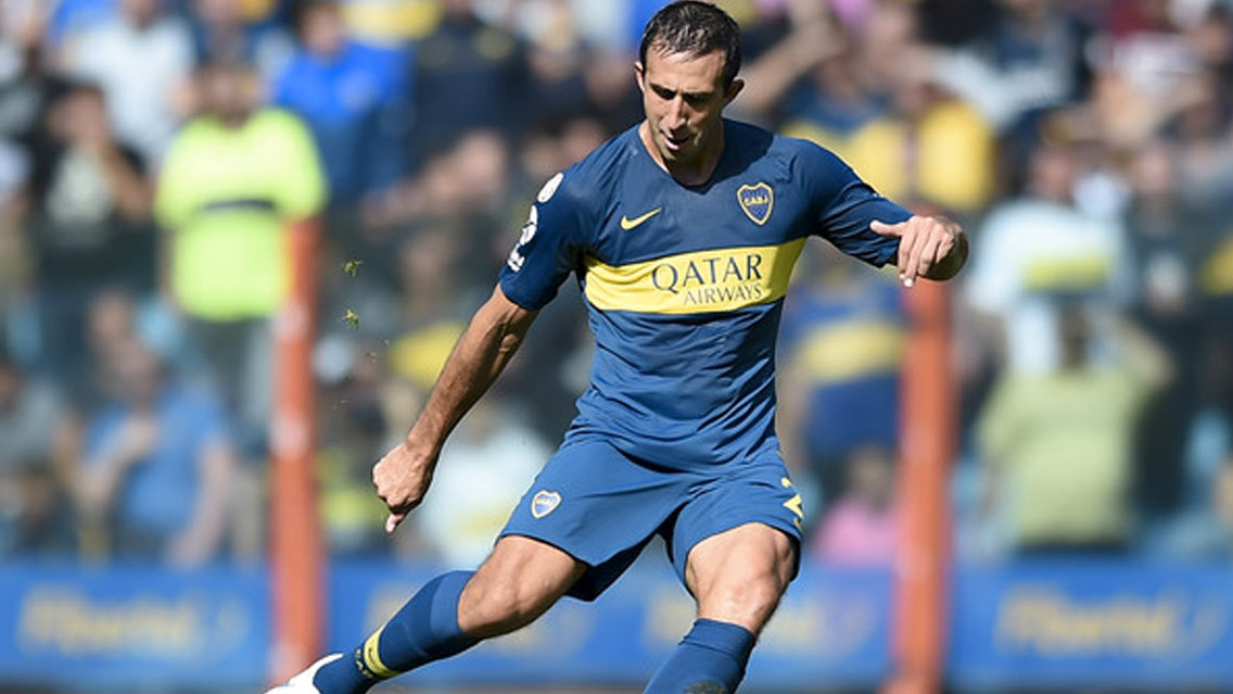 Carlos Izquierdoz con los Bosteros