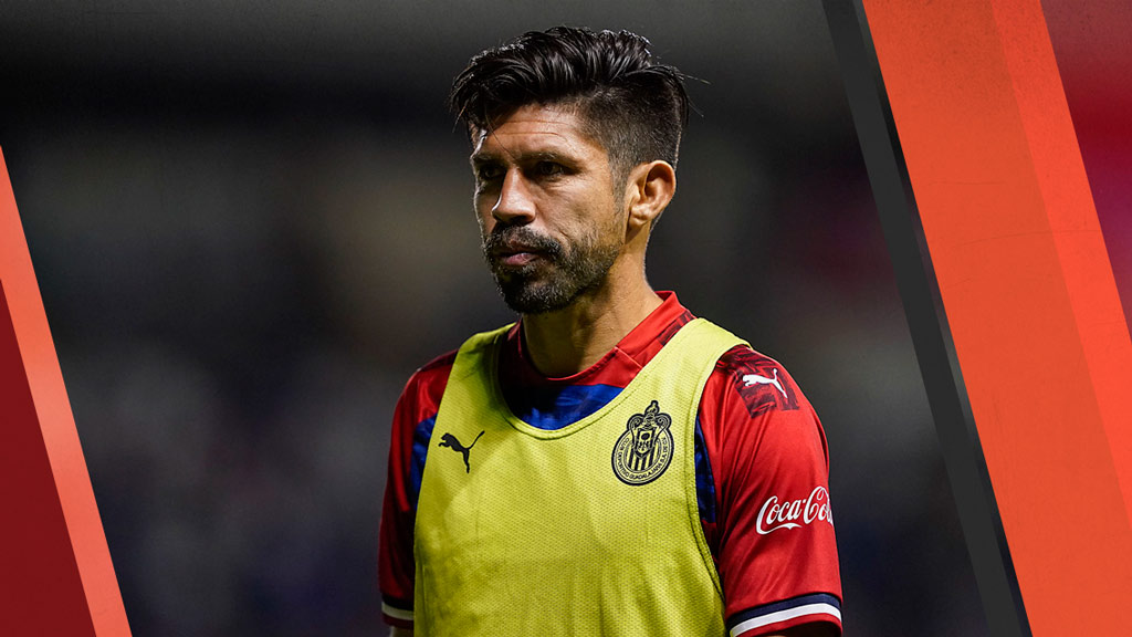 Oribe Peralta, molesto por pocos minutos con Chivas