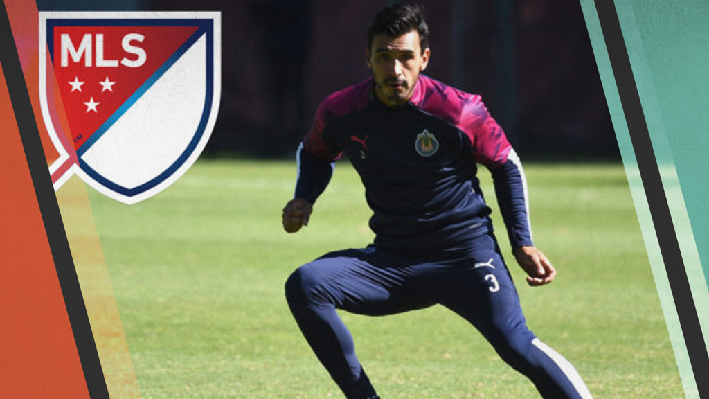 Oswaldo Alanís no baja su salario y se irá la MLS