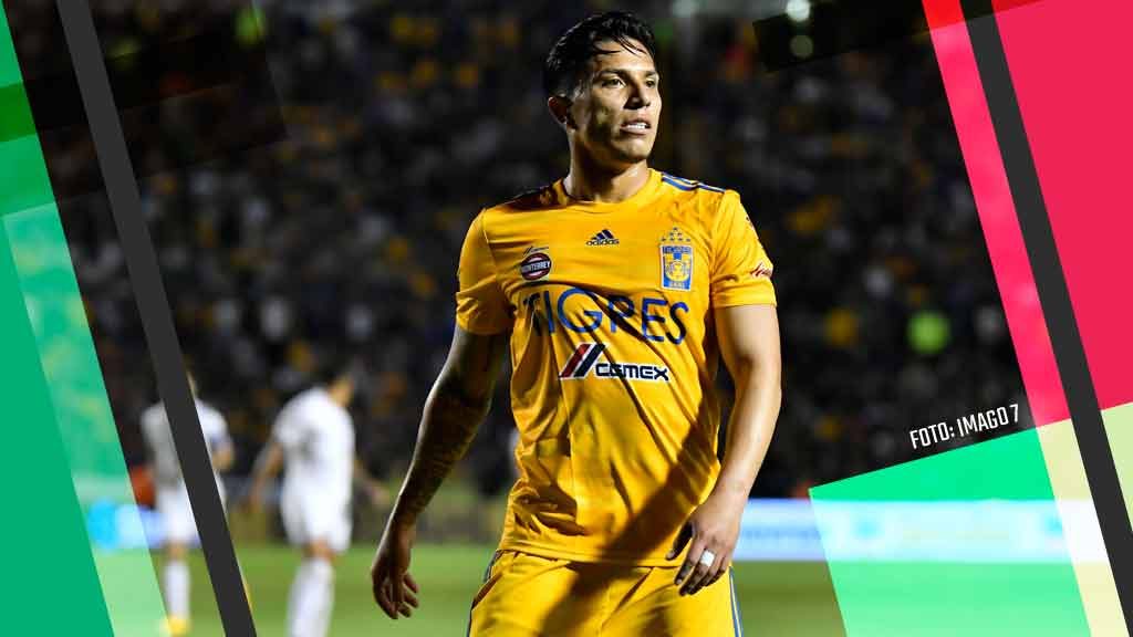 Afición de Tigres vuelve a pedir salida de Salcedo