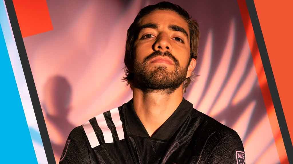 Inter Miami presenta a Pizarro como jugador franquicia
