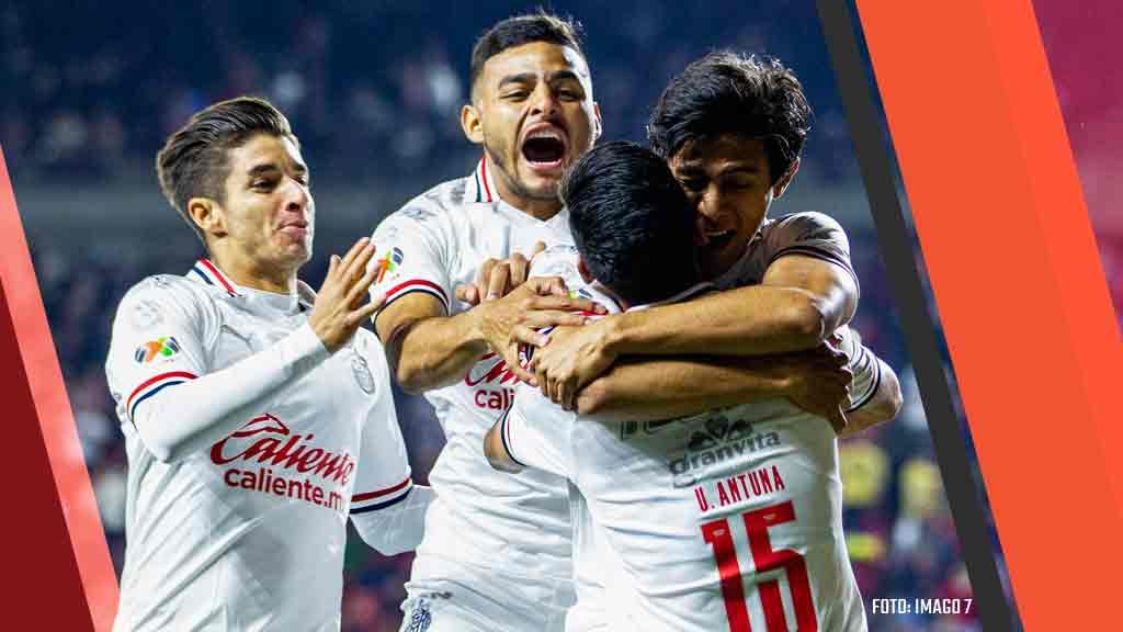 Chivas no multará a Macías ni a Vega