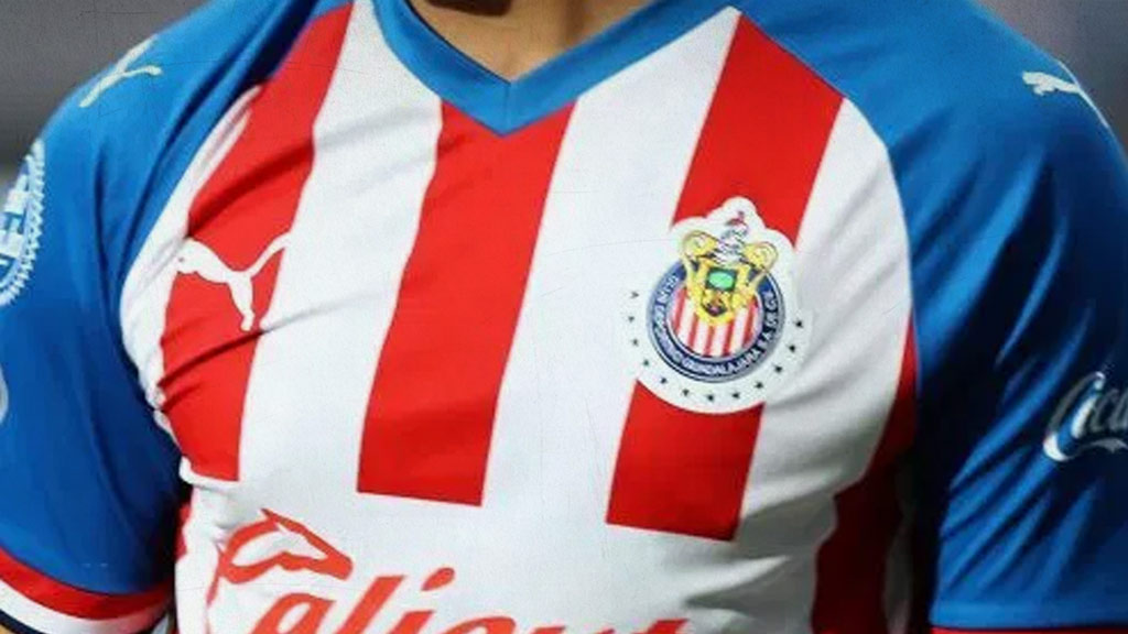 Chivas cambiaría de escudo para el Apertura 2020
