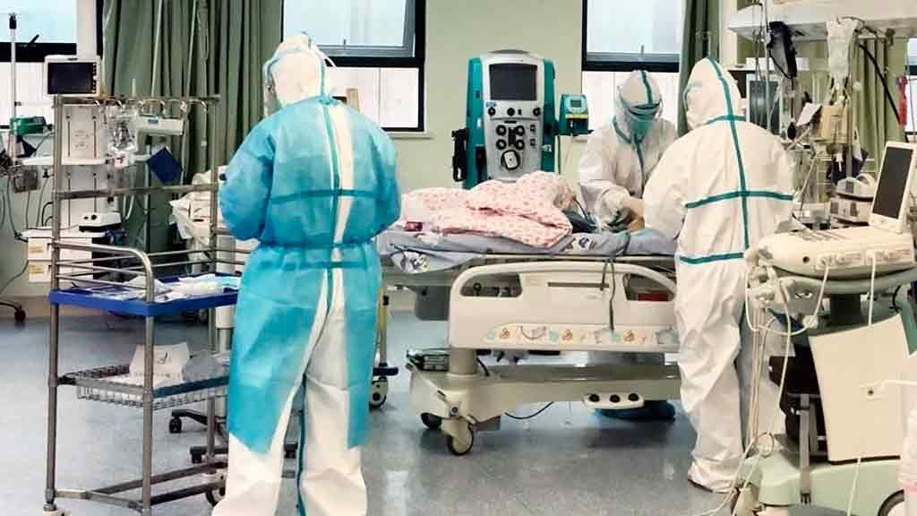 Estrellas de futbol aplauden a quienes combaten coronavirus