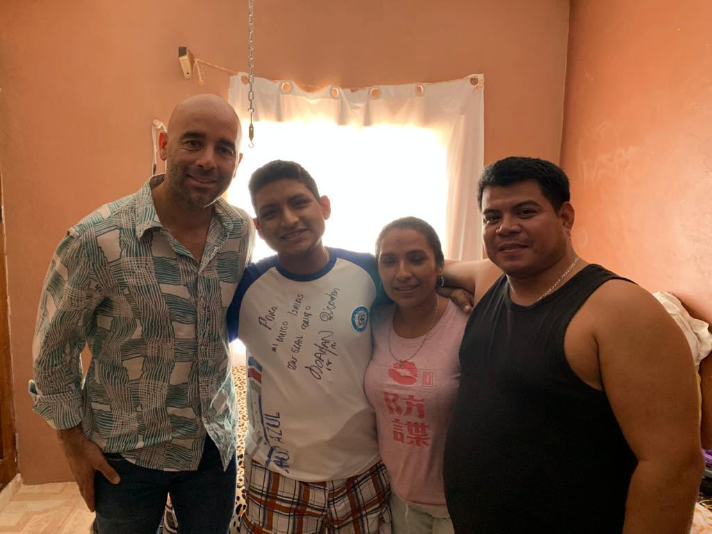 Joahan Rodríguez ha apoyado activamente con despensas y alimentos a más de 400 familias