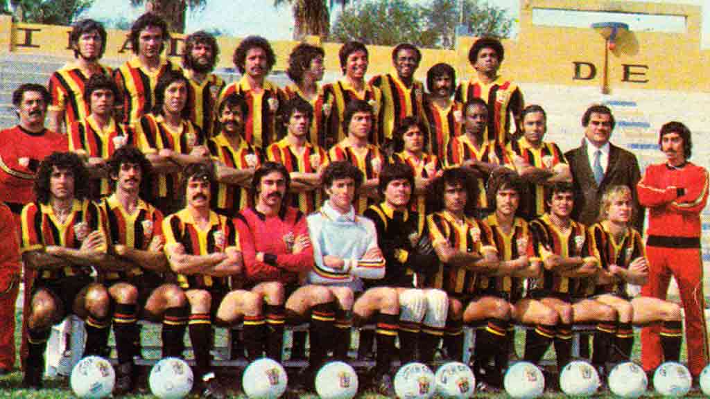 LEones Negros