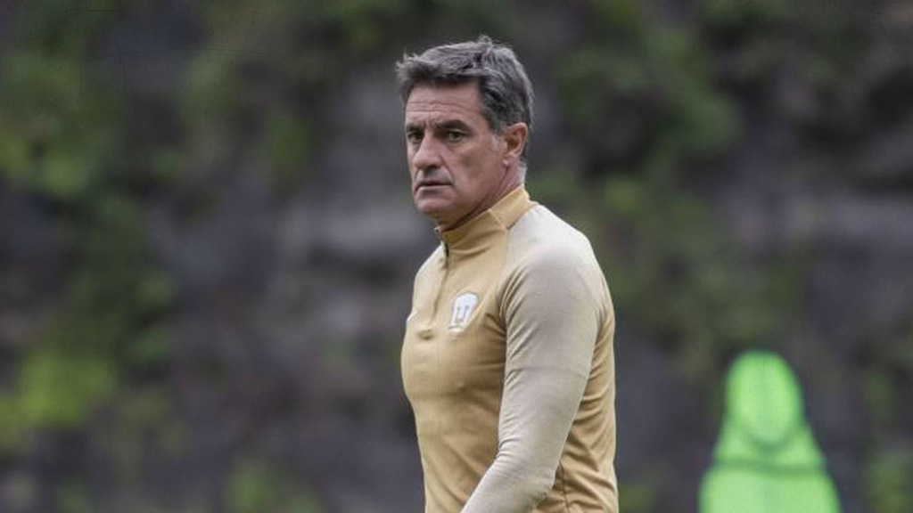 Míchel revela cómo es el reducción de salario en Pumas