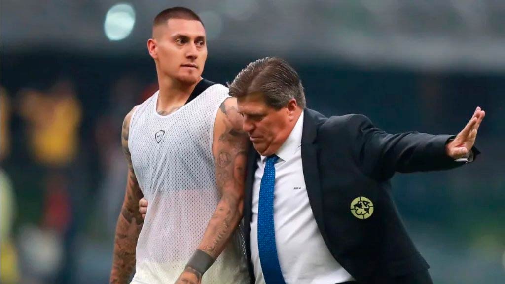 Miguel Herrera reveló que Nicolás Castillo pudo perder la pierna