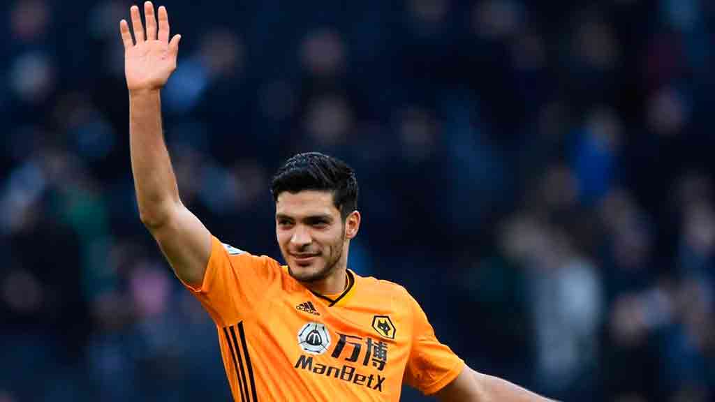 Raúl Jiménez no descarta salir del Wolverhampton