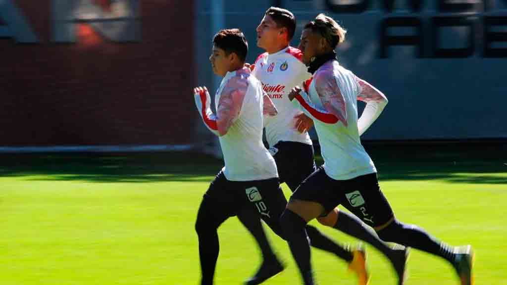 Chivas regresaría a entrenamientos antes que otros equipos