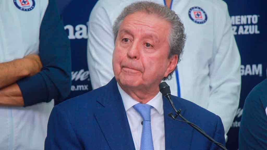 Cooperativa Cruz Azul ratificó salida de Víctor Garcés