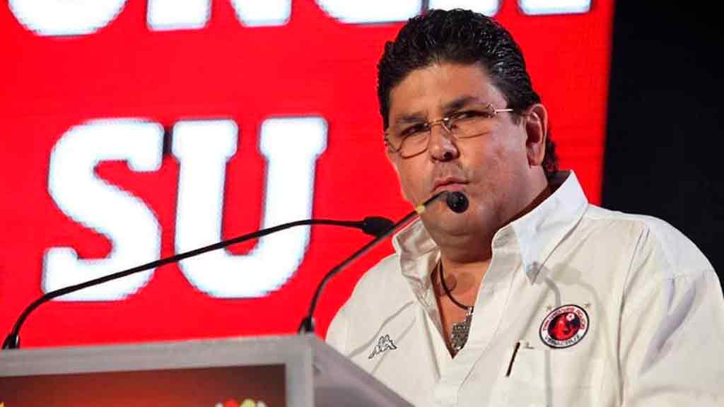 Fidel Kuri tramitó fianza de Veracruz pero no la pagó