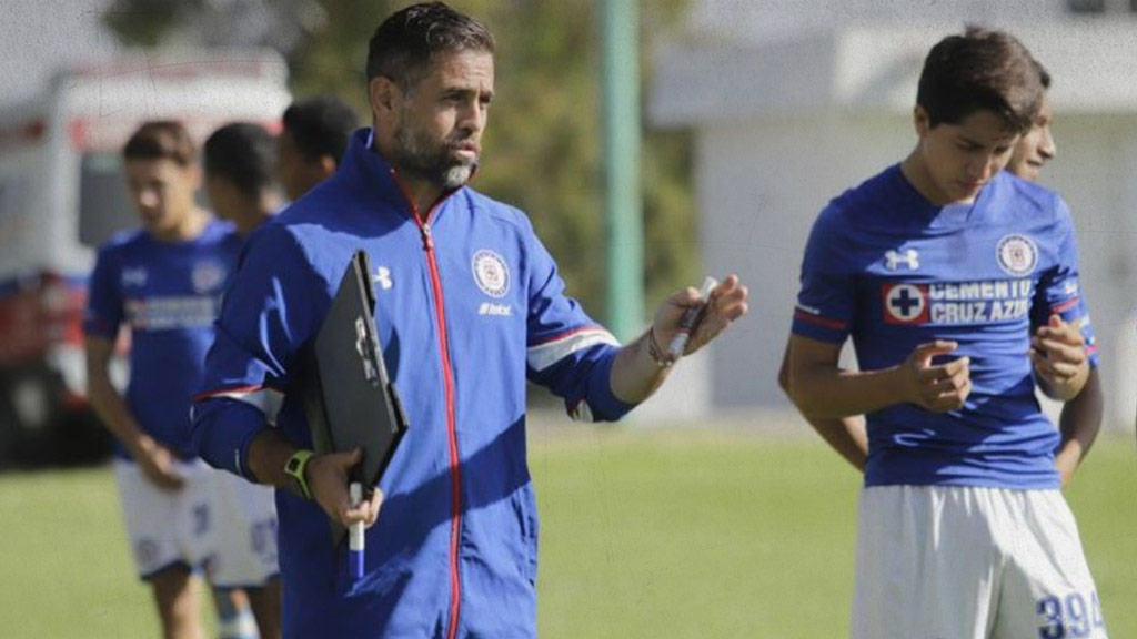 Cruz Azul despide a la Sub 15 por videollamada