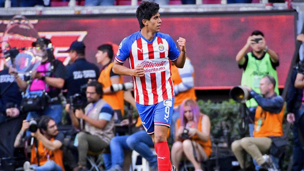 Ajax y Real Sociedad deberán esperar por José Juan Macías