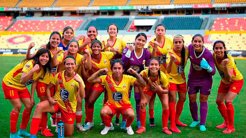 Jugadoras de Monarcas Morelia en la incertidumbre