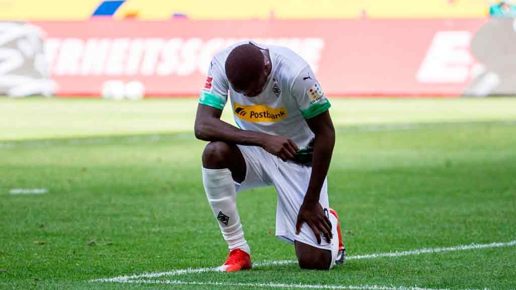 Jugadores en Bundesliga se manifiesta por muerte de George Floyd