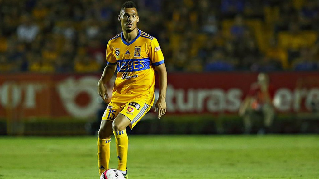 Tigres por fin venderá a Timothée Kolodziejczak