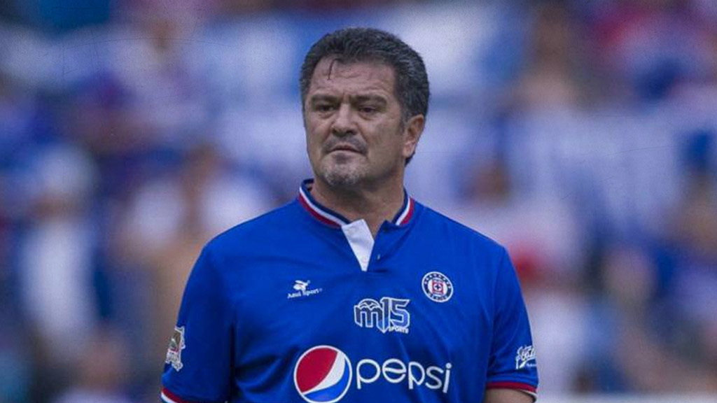 Carlos Hermosillo, candidato a presidente de Cruz Azul