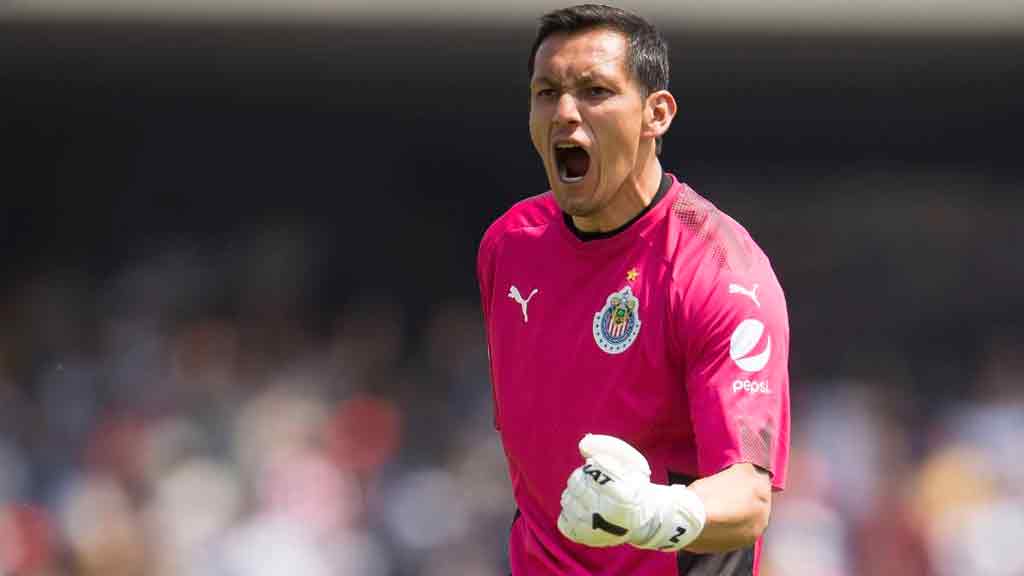 Chivas estaría buscando el regreso de Rodolfo Cota