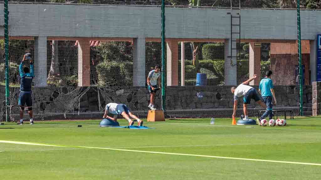 Cruz Azul confirma un jugador positivo por coronavirus