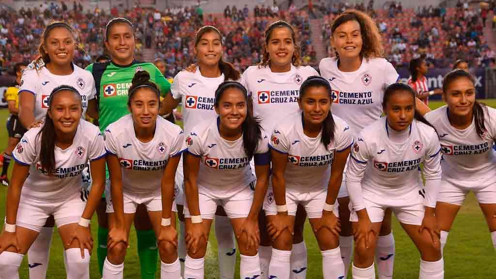 Cruz Azul femenil confirma 14 casos de coronavirus