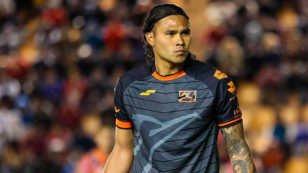 FC Juárez estaría interesado en Carlos ‘Gullit’ Peña