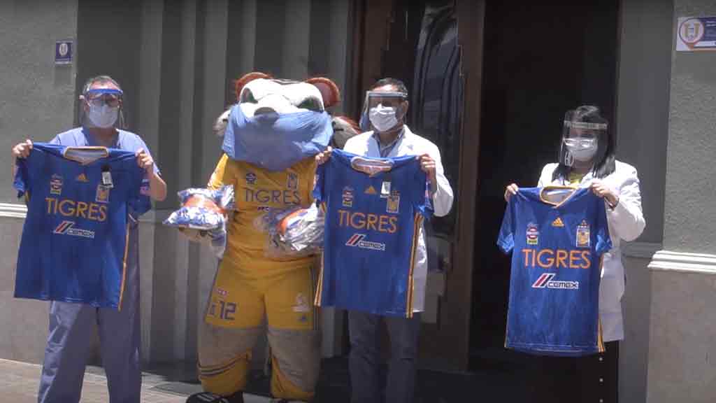 FMF y Tigres rinden homenaje a personal médico