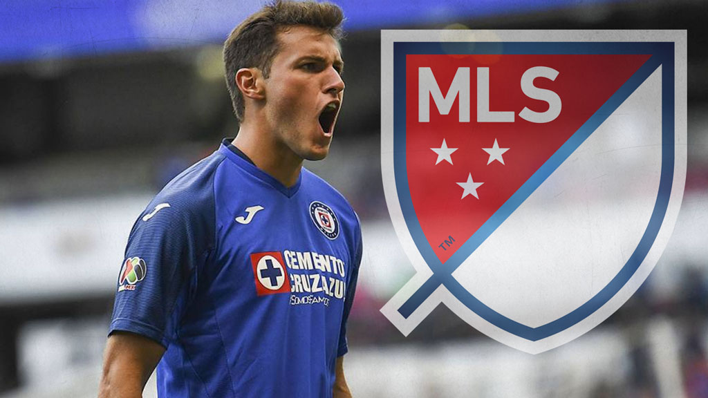 Santiago Giménez iría a la MLS en 2021