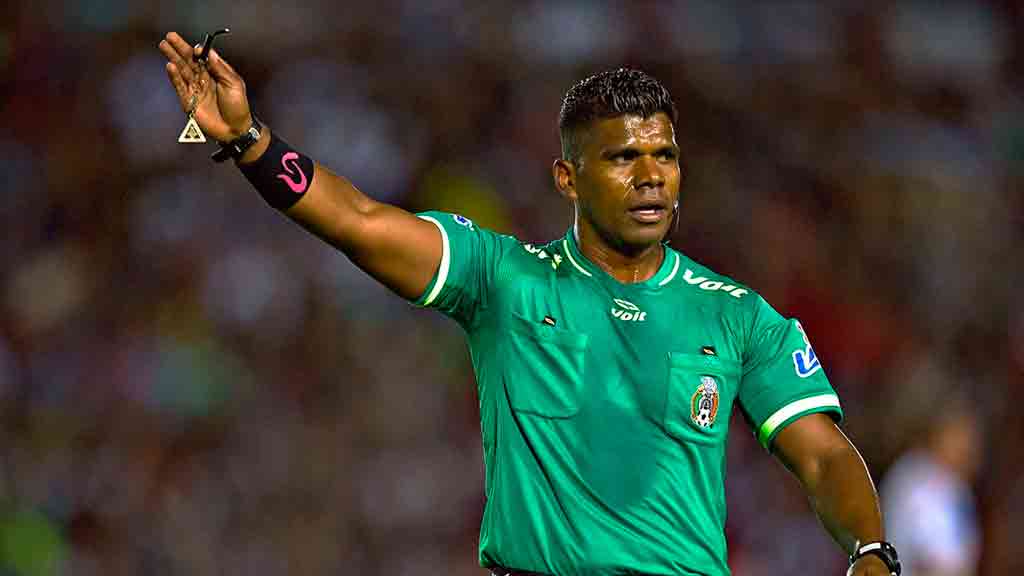 Adalid Maganda no arbitrará en el arranque de la Liga MX