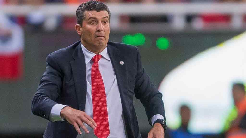 Afición del Toluca quiere salida de 'Chepo' y piden a Vucetich