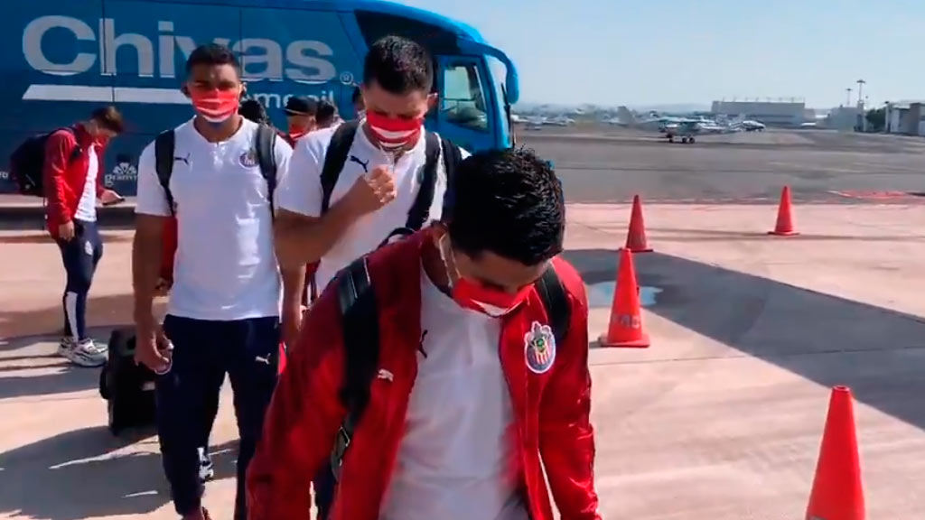 chivas-deja-titulares-en-la-banca-para-la-final-ante-cruz-azul
