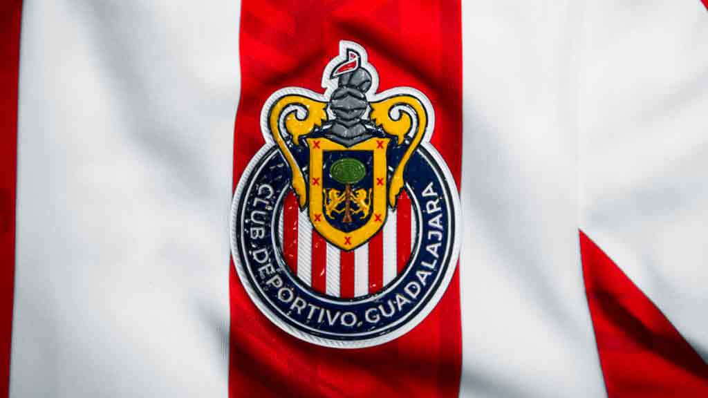 Chivas presentó sus uniformes para la siguiente temporada