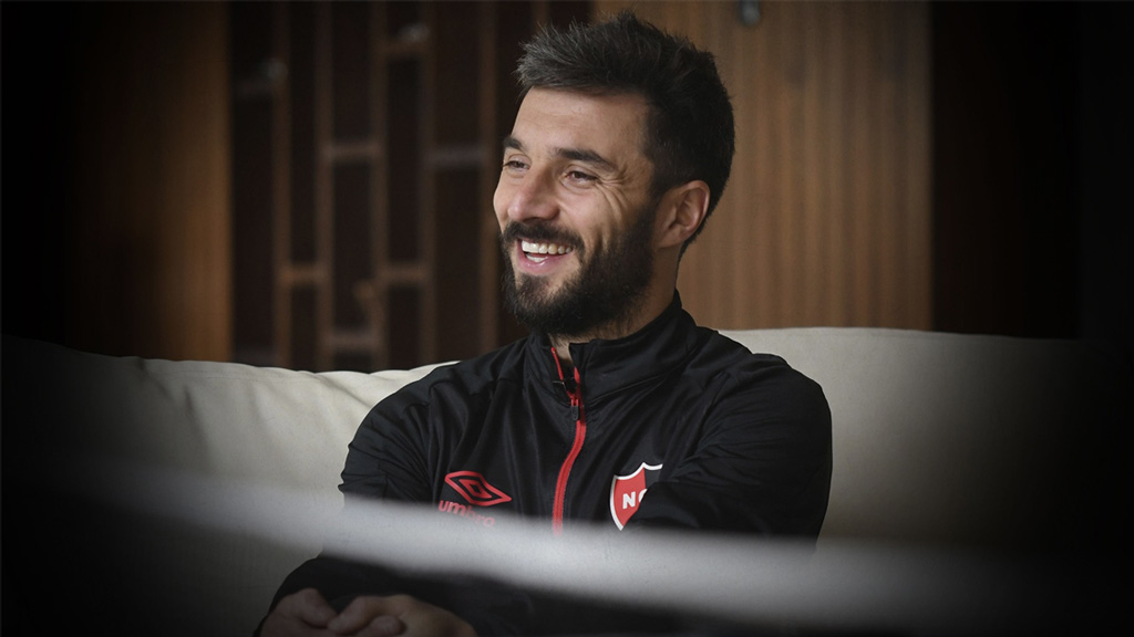 ignacio-scocco-ex-de-pumas-es-presentado-con-newells