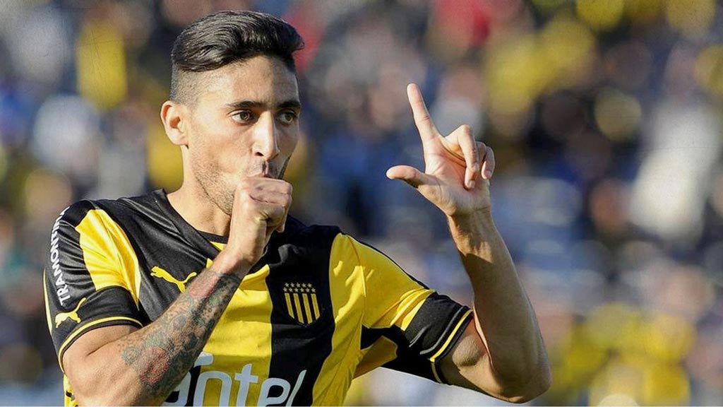 jonathan-urretaviscaya-se-va-de-monterrey