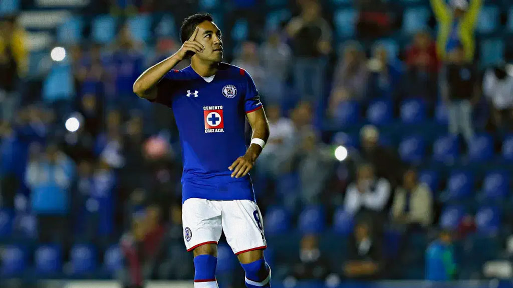 Marco Fabián, opción para Cruz Azul