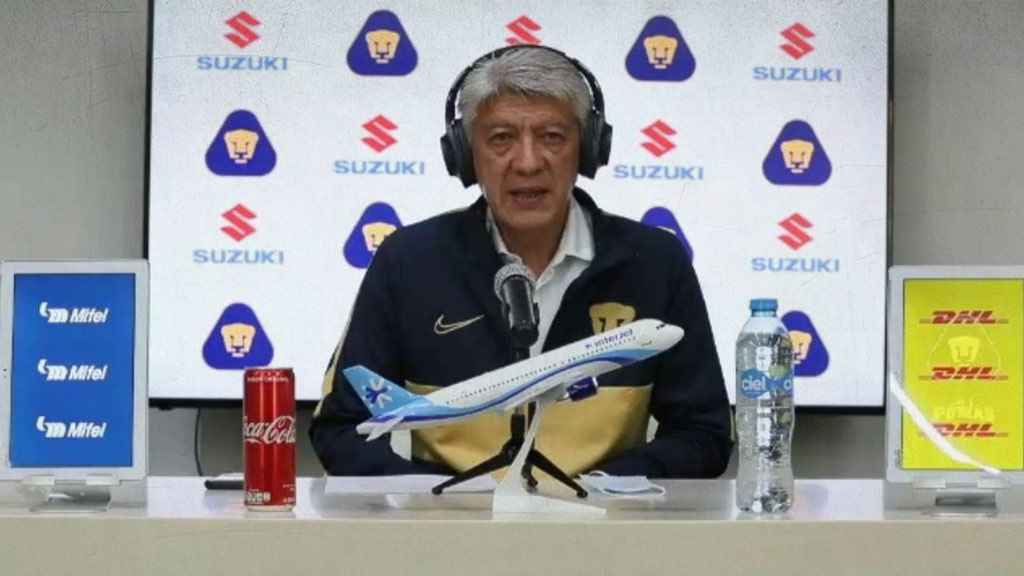 Pumas busca DT experimentado; descartan a La Volpe