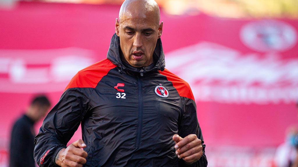 Ariel Nahuelpán y Miler Bolaños estarían borrados de Xolos