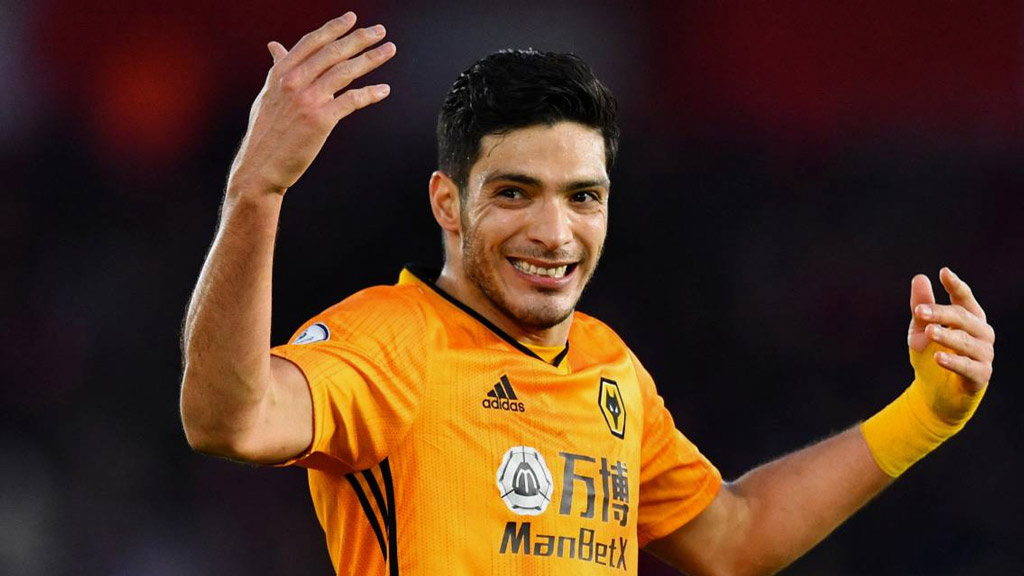 Wolverhampton se resiste a vender a Raúl Jiménez