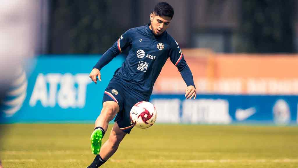 Sergio Díaz podría debutar con América ante Querétaro